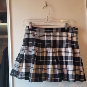 Plaid skirt gray and white y2k style